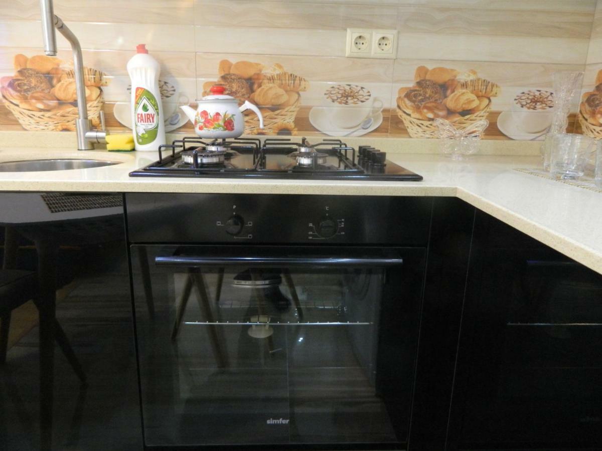 Chemi Saxli Apartment バトゥーミ エクステリア 写真